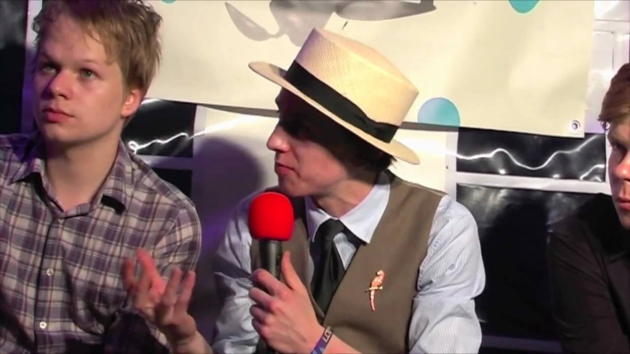 jmc spricht mit 1000 Robota (ein Interview mit Anton, Jonas und Basti)