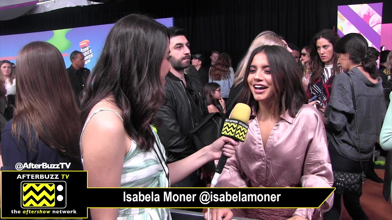 Isabela Moner at the 2019 Nickelodeon Kids Choice Awards