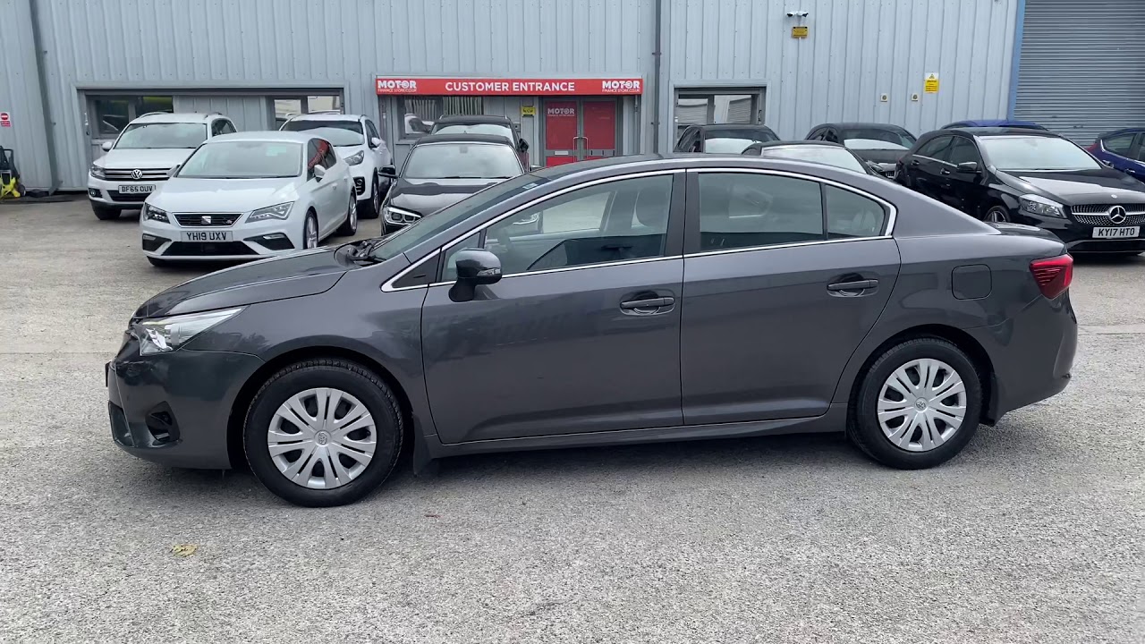 Toyota Avensis Active Saloon (2017)