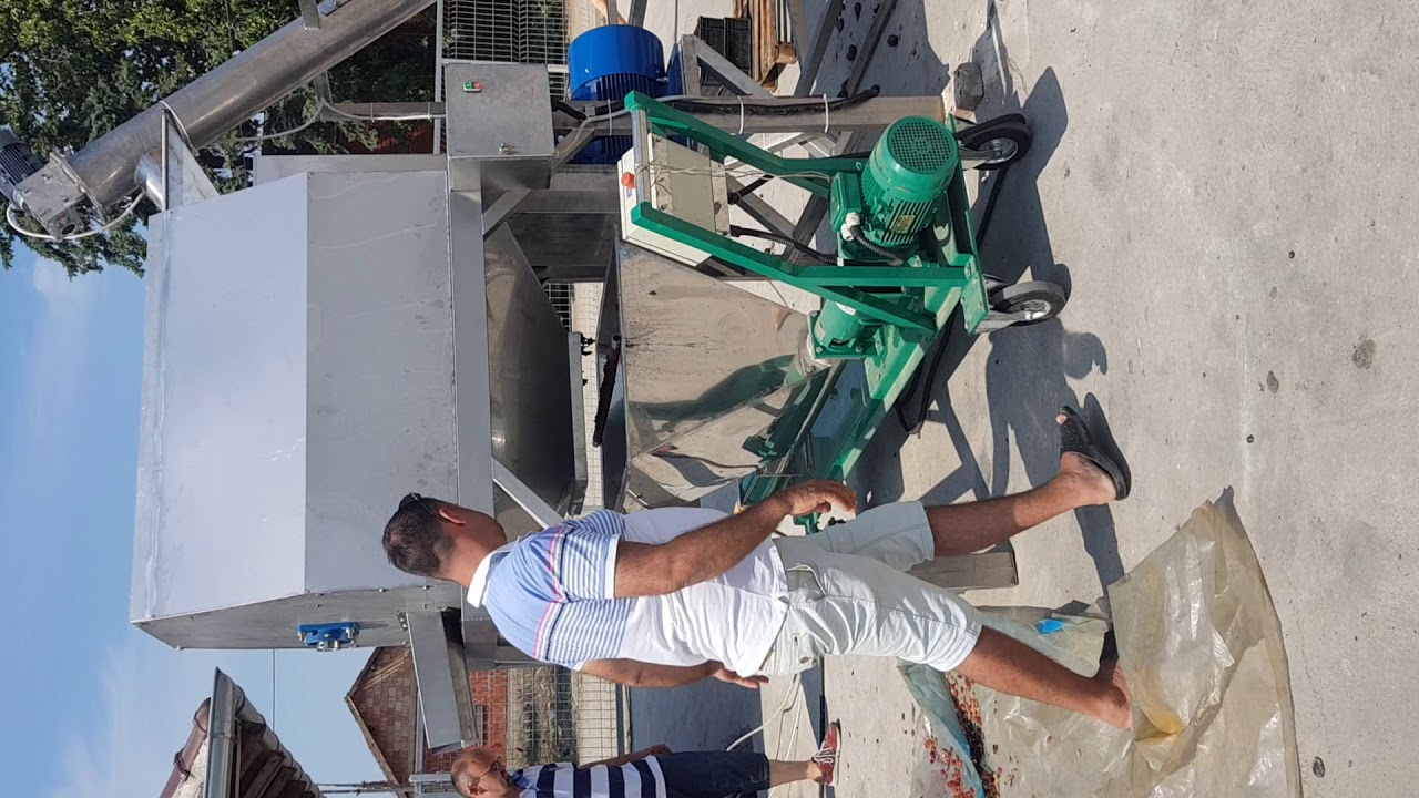 Pasirka za sljivu kapacitet 7t/h Bohrom 0693703717