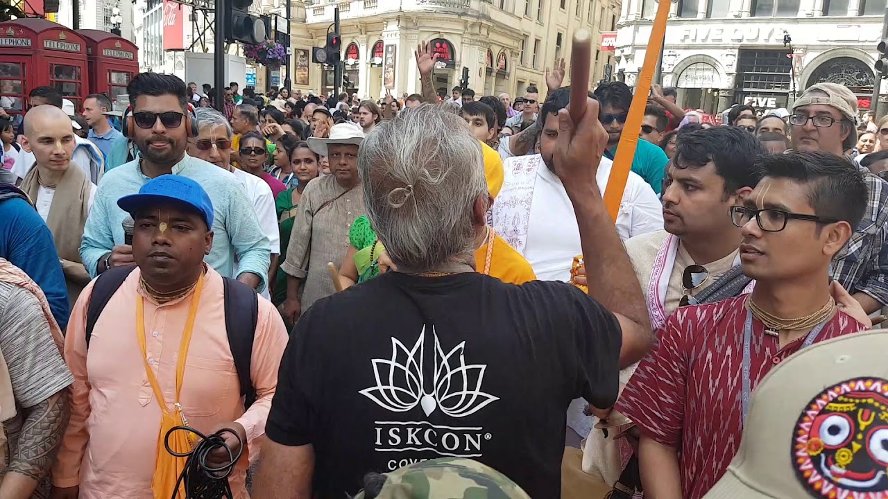 H H Lokanath Swami London Ratha yatra kirtans 2018
