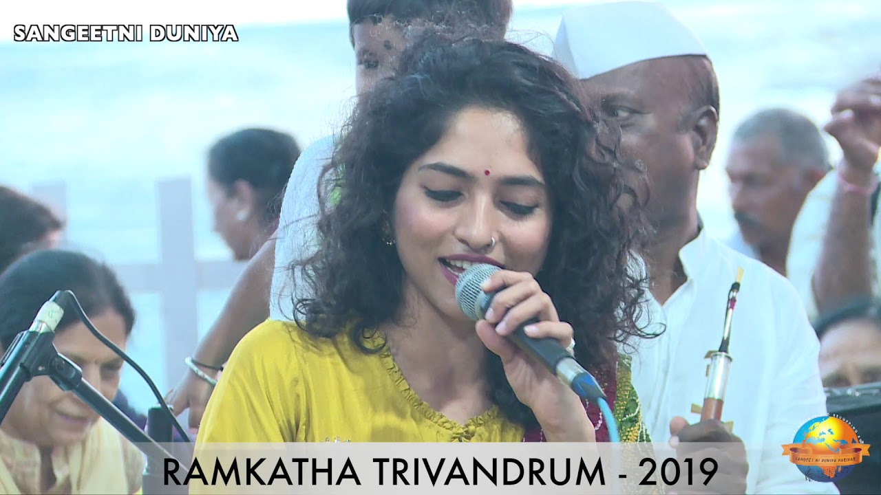 Jahnvi Shrimankar || Ghoomar Ghoome Re || Morari Bapu || Trivandrum Ramkatha