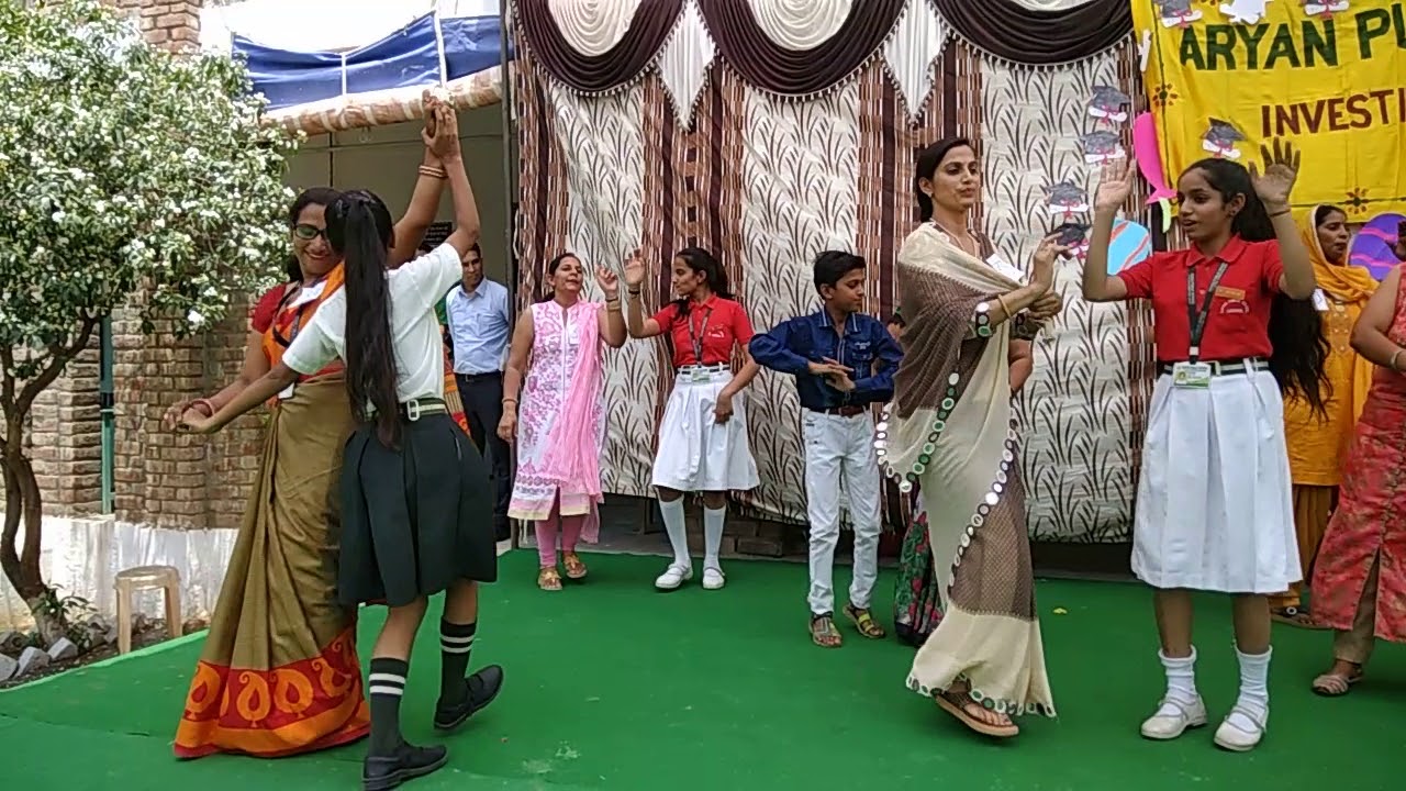 Mother's Day Celebration in Aryan Public School, Agroha