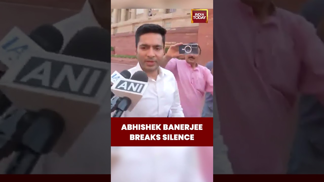 Abhishek Banerjee Arrives to Meet Speaker Om Birla, Says He'll Speak After Meeting #abhishekbanerjee