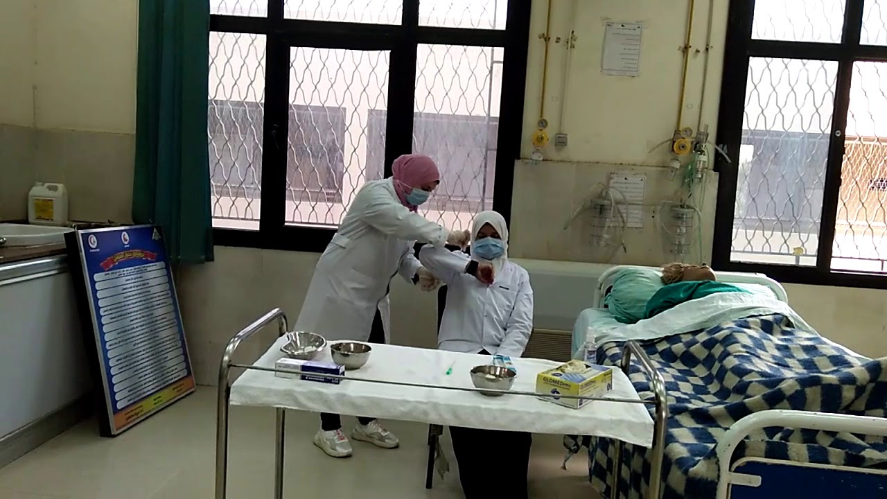 محاضرة اساسيات تمريض عملى  (vital signs ( axillary temperature فرقة اولى د. هند صلاح 11-11-2020