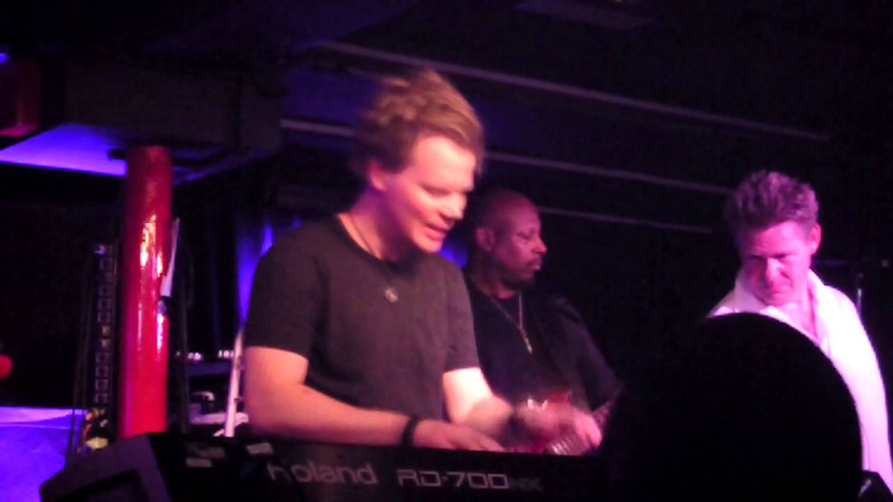 Brian Culbertson Performs City Lights Live at Pizza Express in London