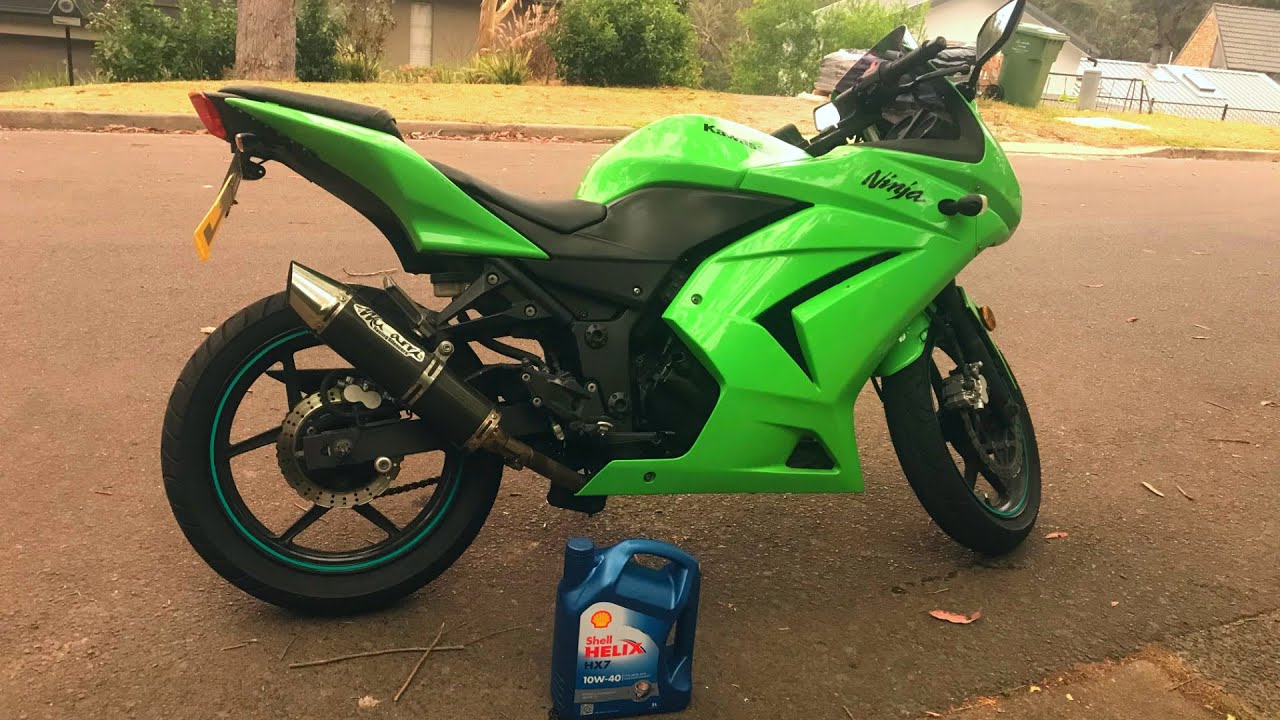 How To Change Motorcycle Oil and Filter - Kawasaki Ninja 250r
