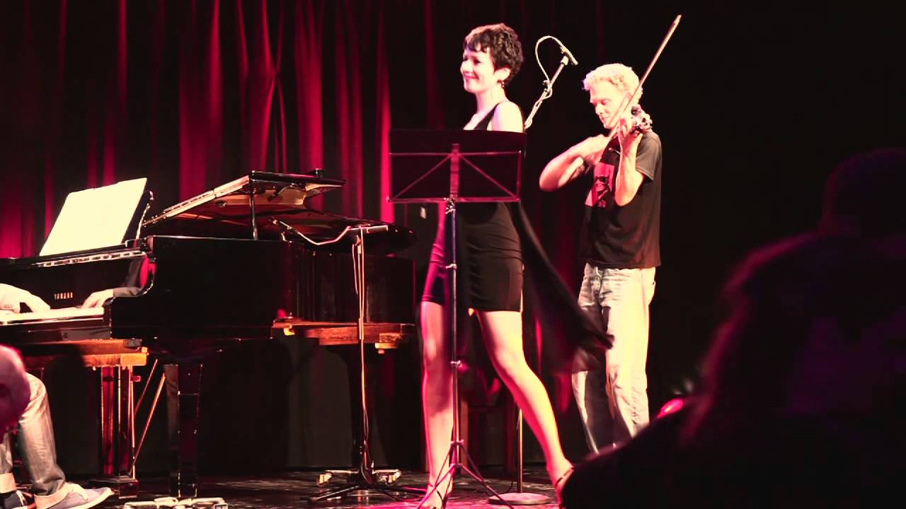 El Farabute & Michaela - Vals 