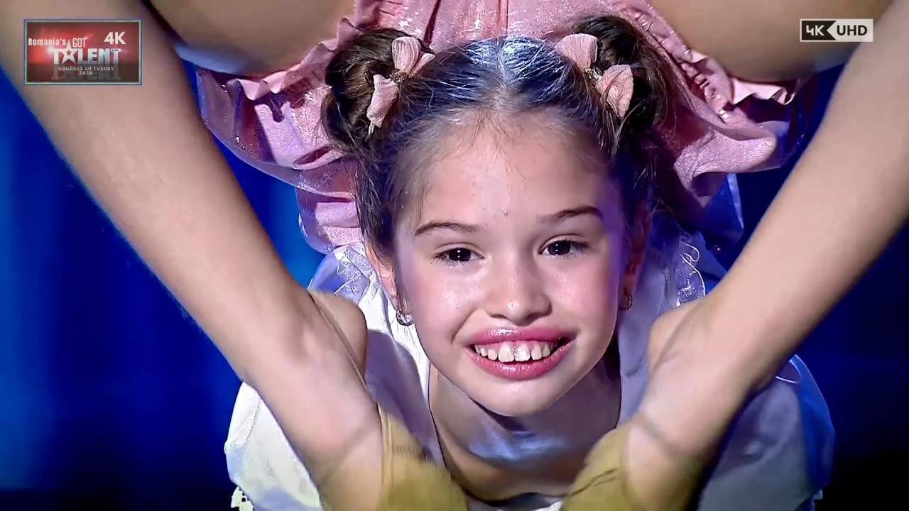 Românii au talent! BIANCA PURICE | Număr impresionant de contorsionism! 4K Ultra HD