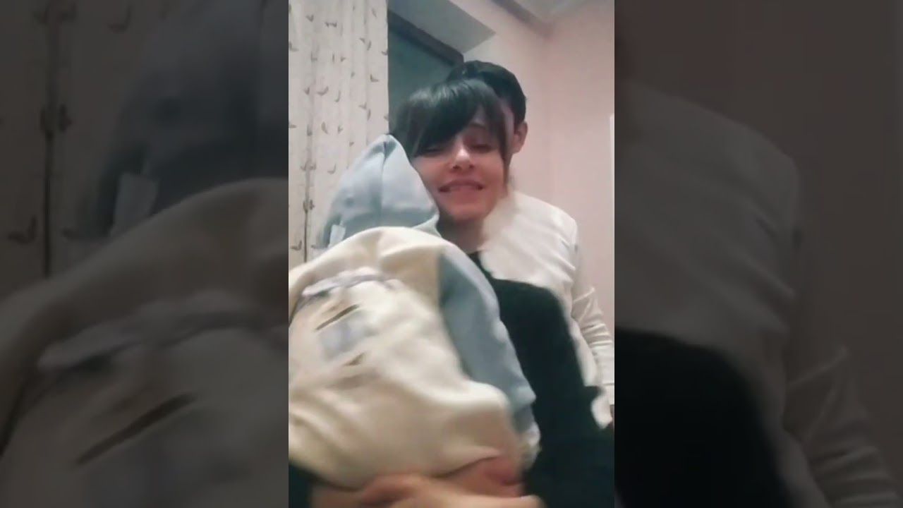 Hüseyn Ayşada Bağırdı Dava Düşdü😱