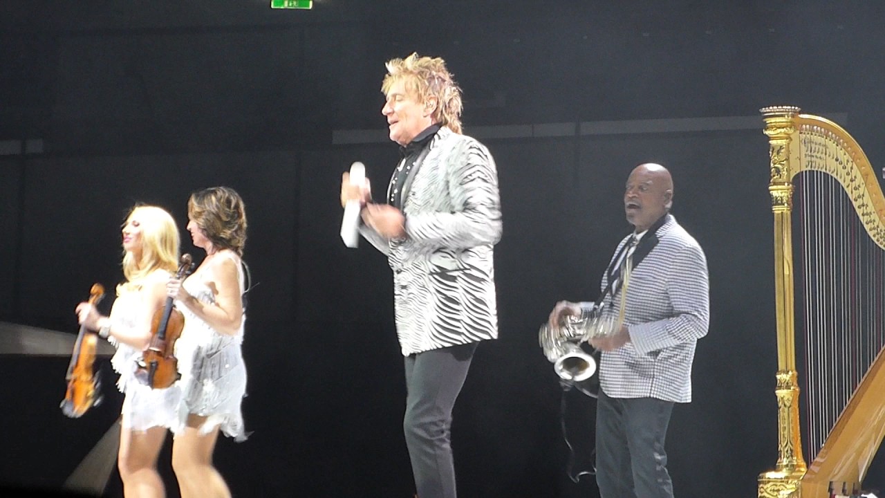 Sir Rod Stewart in Vienna 09.11.2016 Opener - Havin' A Party