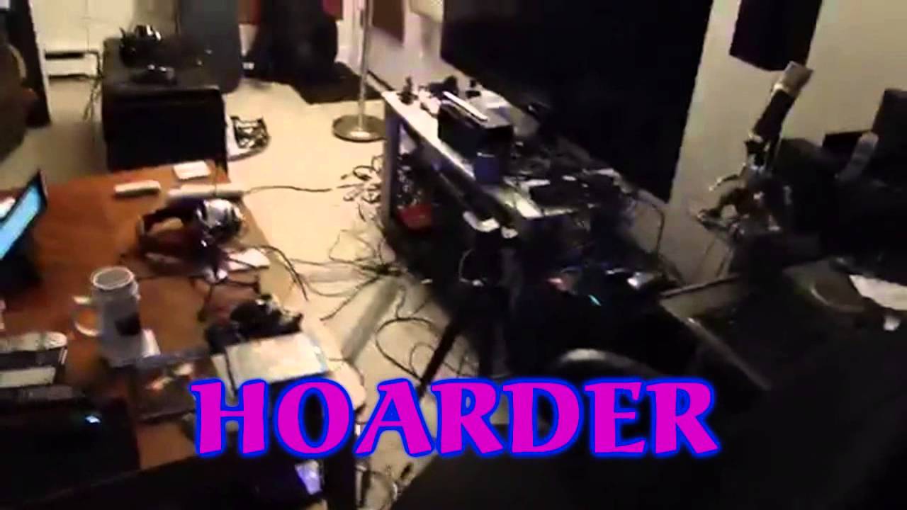 DSP Tries It: Compulsive Hoarding and Being a Manchild