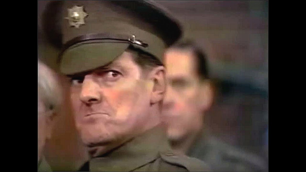 Dad's Army - Room At The Bottom (in colour) - S03E06 ...'come on... have a good laugh'...