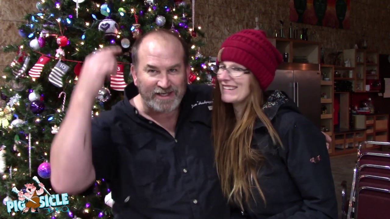 Pigsicle BBQ 32 Foot Tall Christmas Tree.
