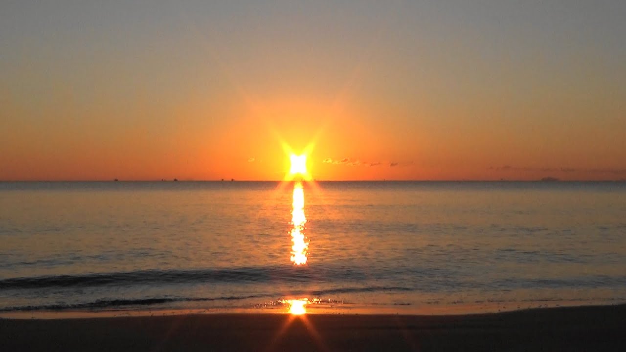無心になれる自然風景50分「日の出の光」と「波の音」 - 50 minutes of mindless natural scenery Sunrise Light and Sound of Waves