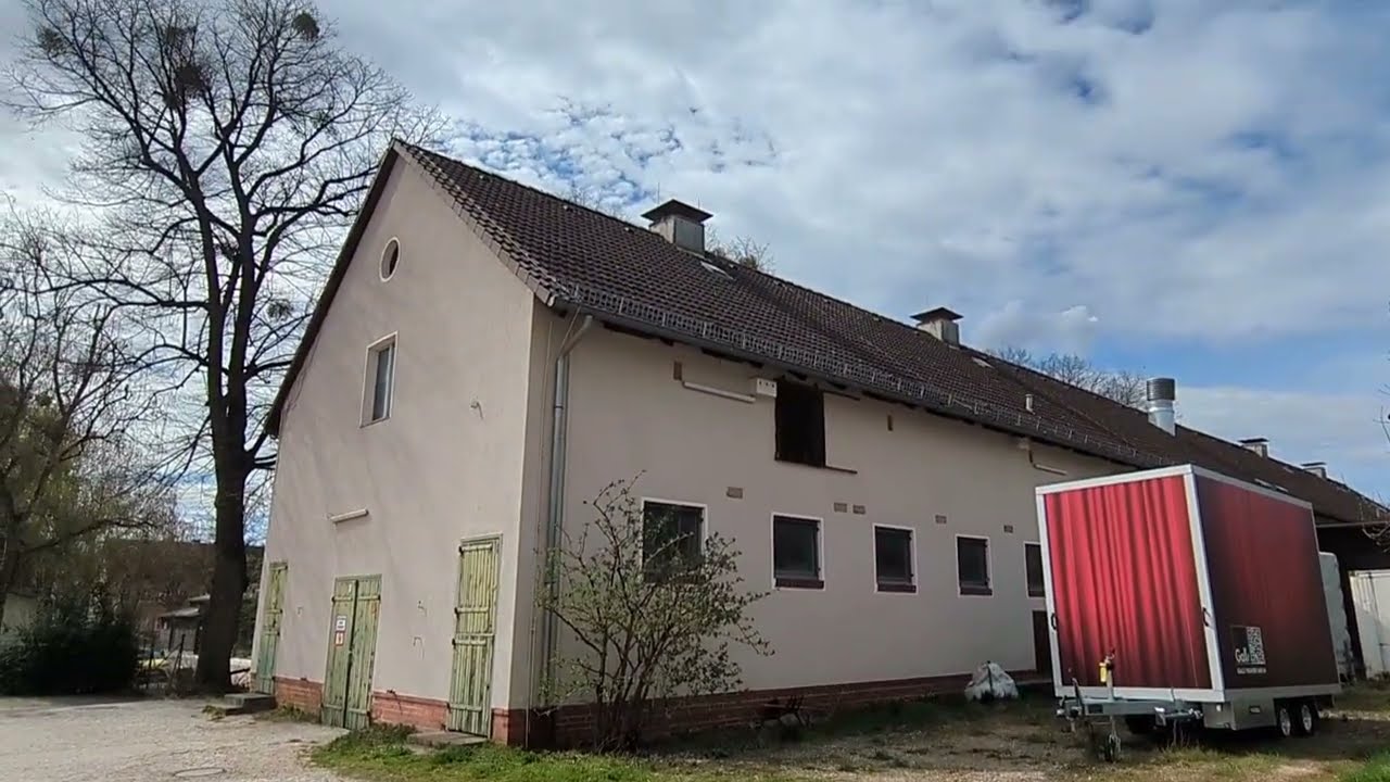 Dom&auml;ne Dahlem und die Schlo&szlig;stra&szlig;e in Berlin Steglitz-Zehlendorf