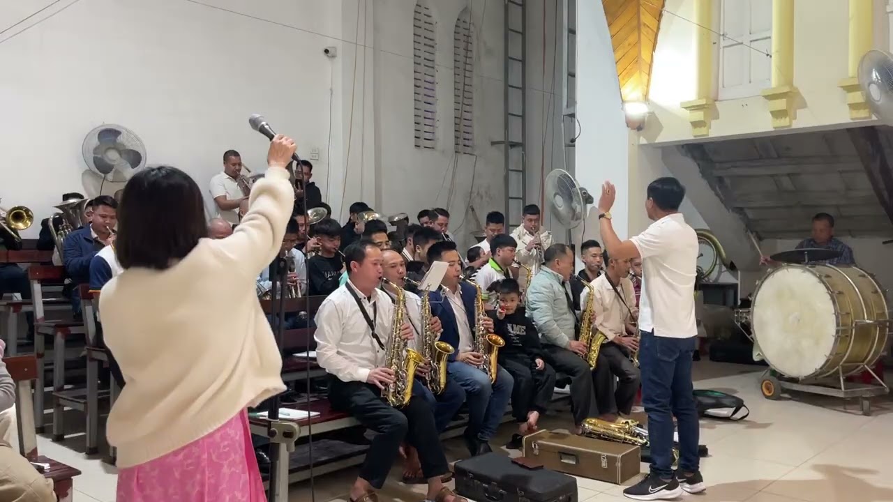 Mừng Xuân ( Lễ Đón Giao Thừa Giáo Xứ Nội Bài ) 
