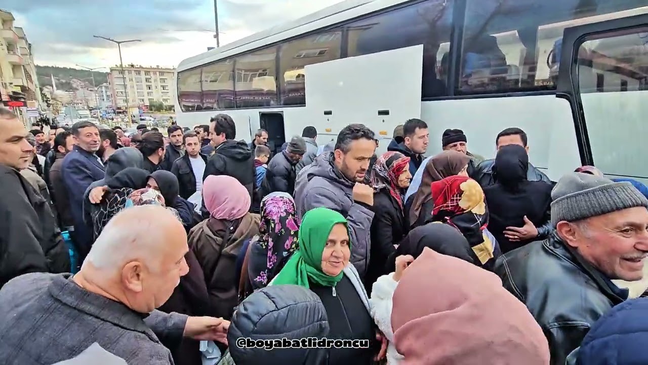 BOYABATLI UMRECİLER KUTSAL TOPRAKLARA BÖYLE UĞURLANDILAR 