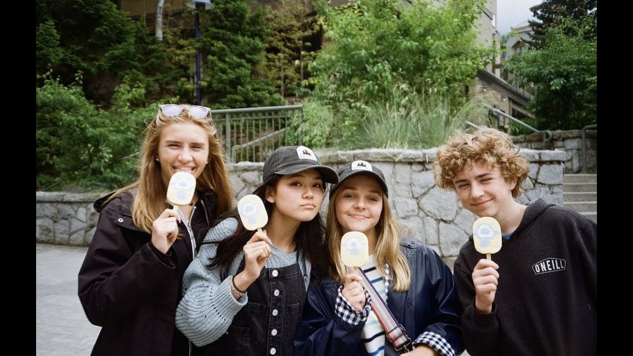 Walker Scobell and his siblings being sibling goals