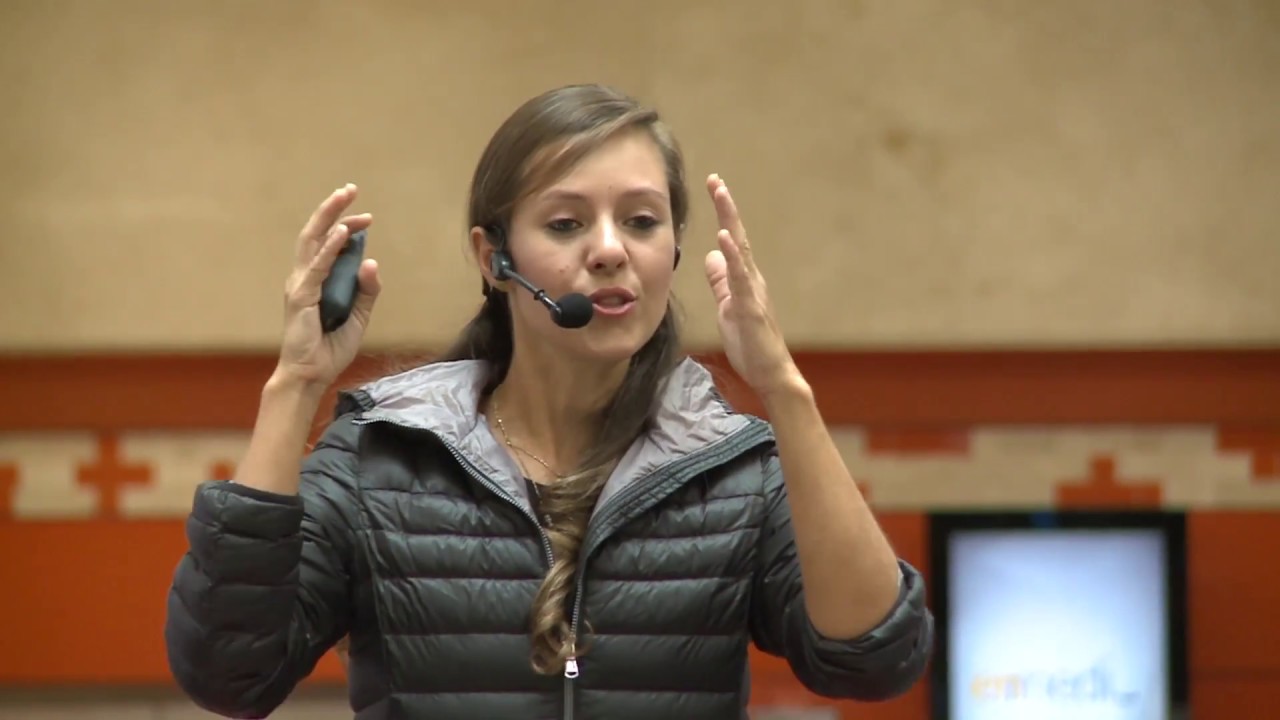 “Sorteando las grieta entre el ser y el hacer” | Ana Isabel Bustamante | TEDxMedellinMujeres