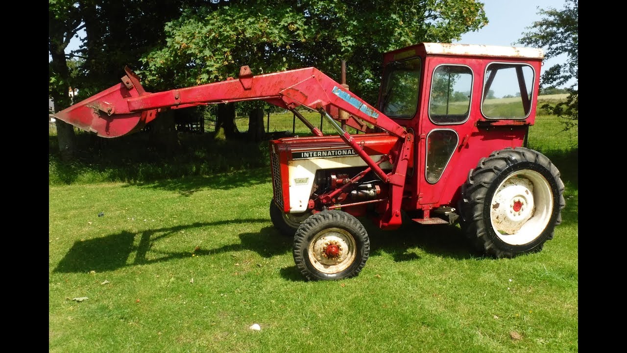 INTERNATIONAL 276 LOADER TRACTOR SOLD BY www catlowdycarriages com