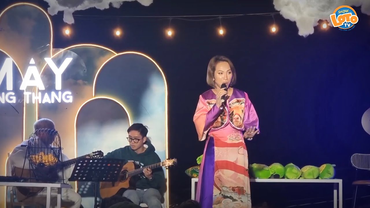 Lộ Lộ hát Bậu Ơi Đừng Khóc ở Mây Lang Thang xúc động vì nhớ Cố Ns Phi Nhung lô tô show SGTT