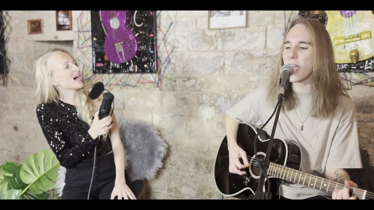 Time After Time - Cyndi Lauper (acoustic cover by Tereza Barešová & Jiří Rambousek)