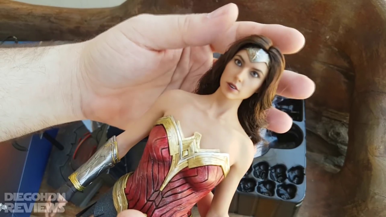 Hot Toys WONDER WOMAN Review BR / DiegoHDM