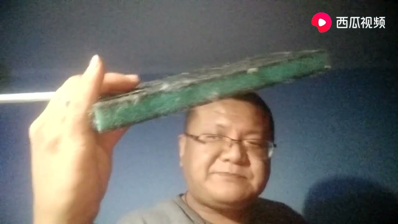 简单说明一下，自制物流箱鱼缸过滤箱第一级方法