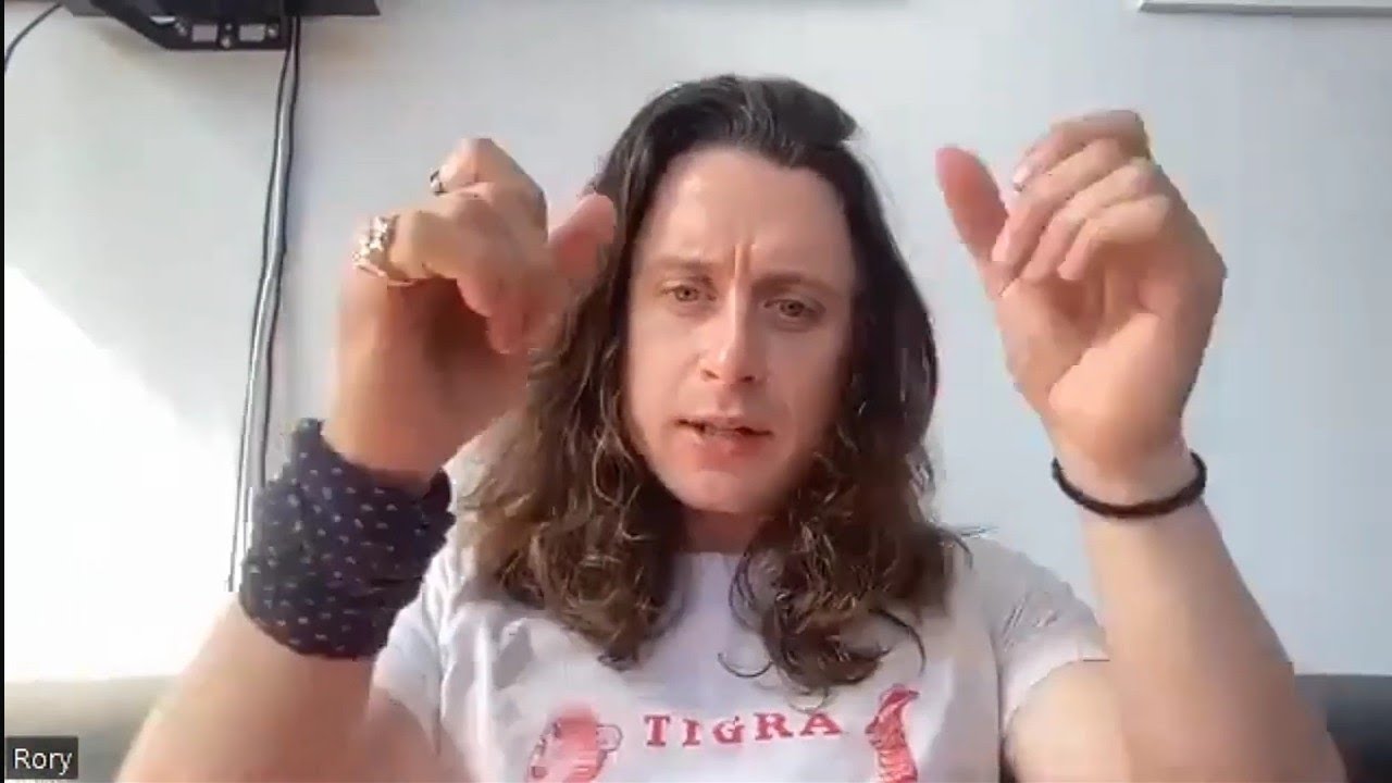 Rory Culkin on Skarsgårds vs Culkins brothers fight!