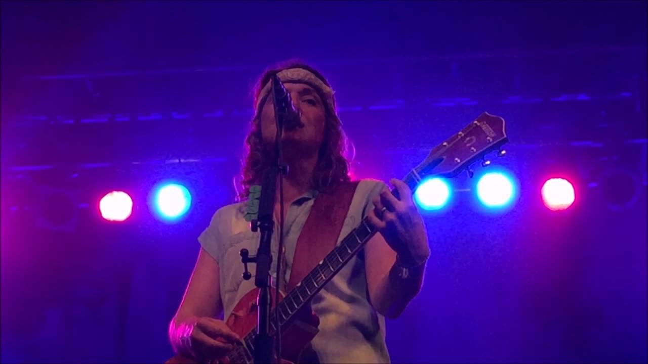 Brandi Carlile - Born to Run - 6/15/16 - Crossroads - Kansas City, MO