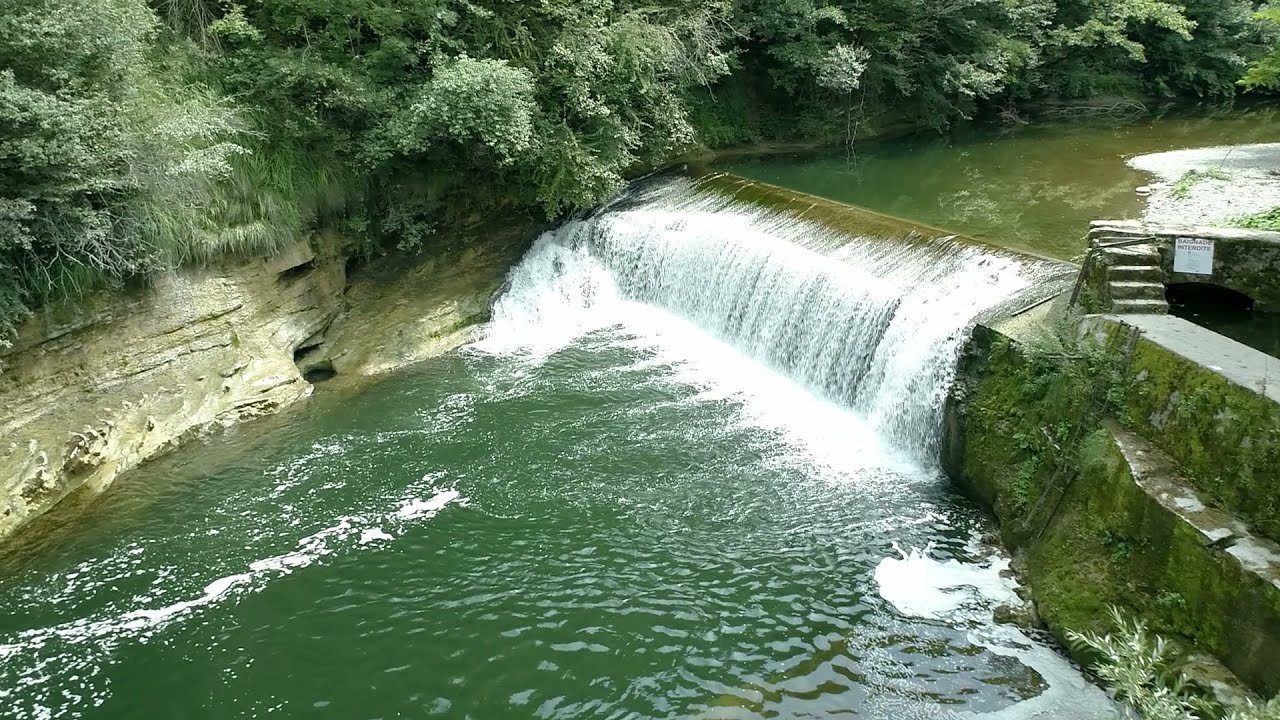 R&eacute;fection du seuil de l'Aum&ocirc;ne sur le Ch&eacute;ran &agrave; Rumilly