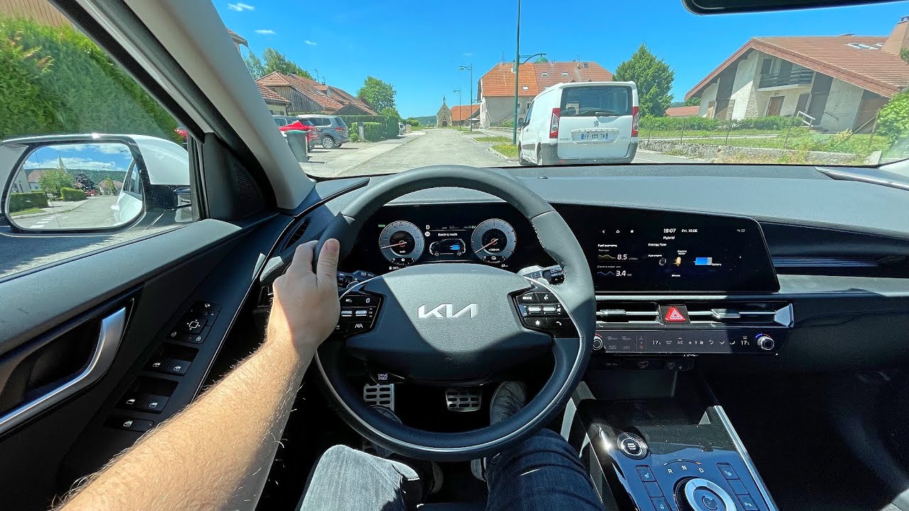 New KIA Niro HEV Premium (2023) | POV Driving
