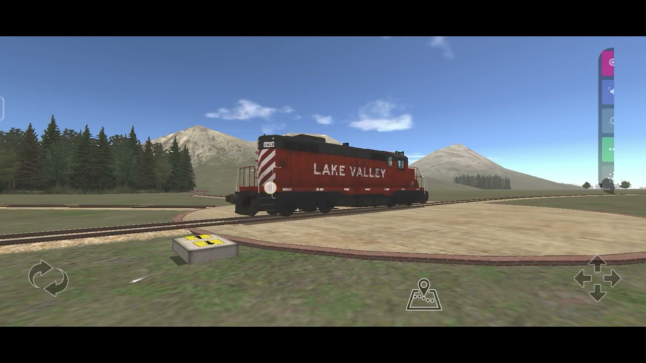 Comparison: emd gp9 and alco s3 (?) on the turntable