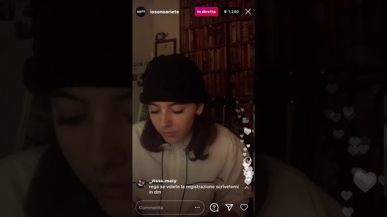 ARIETE canta GUERRA E PACE in diretta Instagram 30/10/20