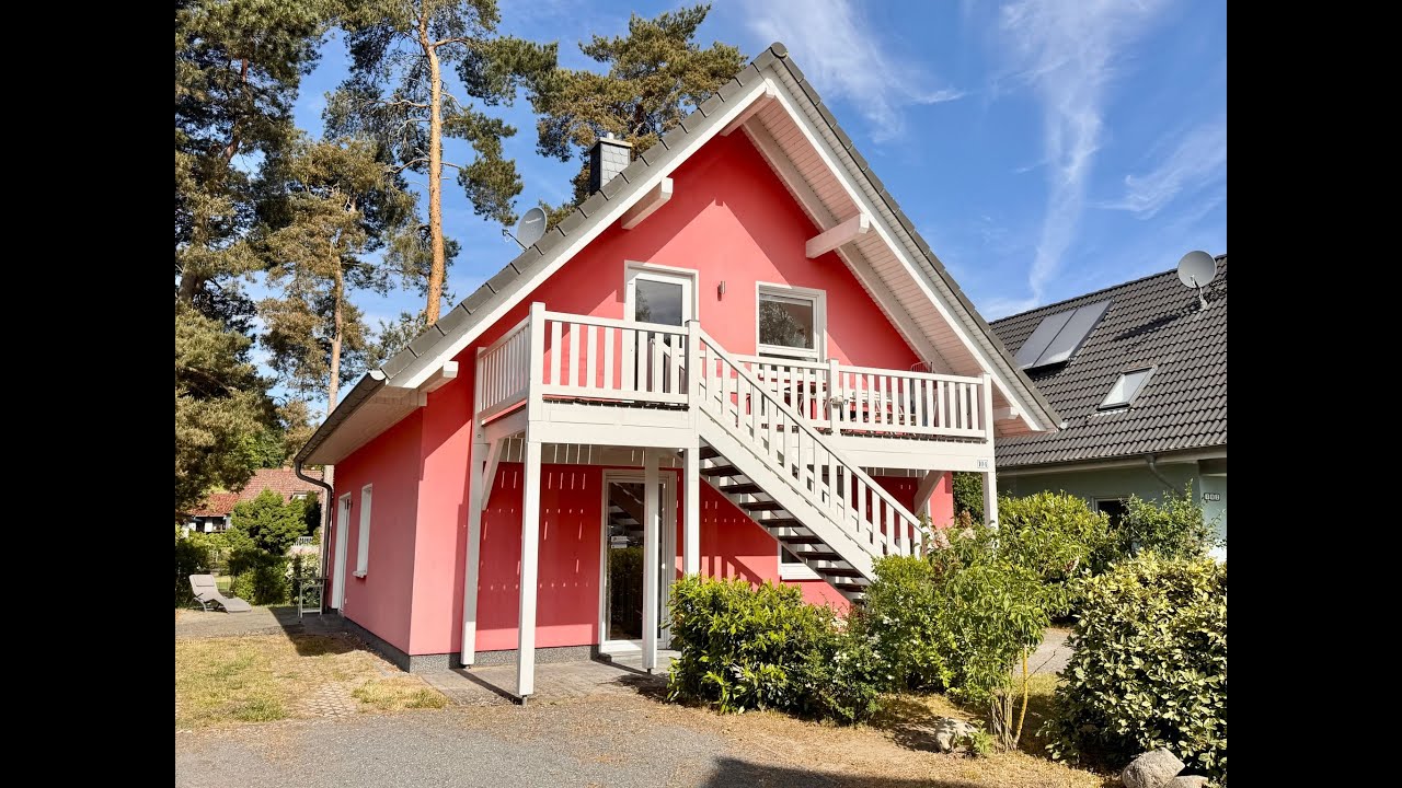 HORN IMMOBILIEN ++ Röbel an der Müritz Ferienhaus mit 2 Wohnungen, 2x Kamin und 2x Sauna + Einbauk.