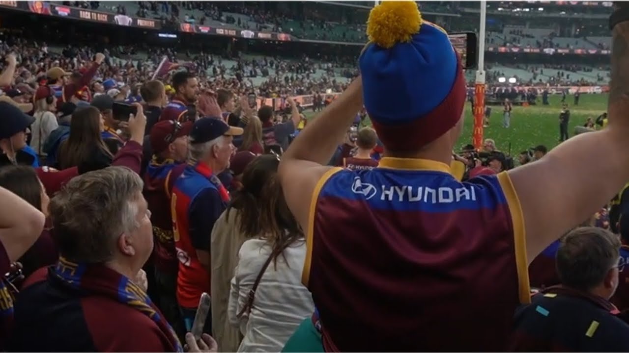 🏉 Brisbane Lions 🦁 fans celebrating the 2025 AFL GF.