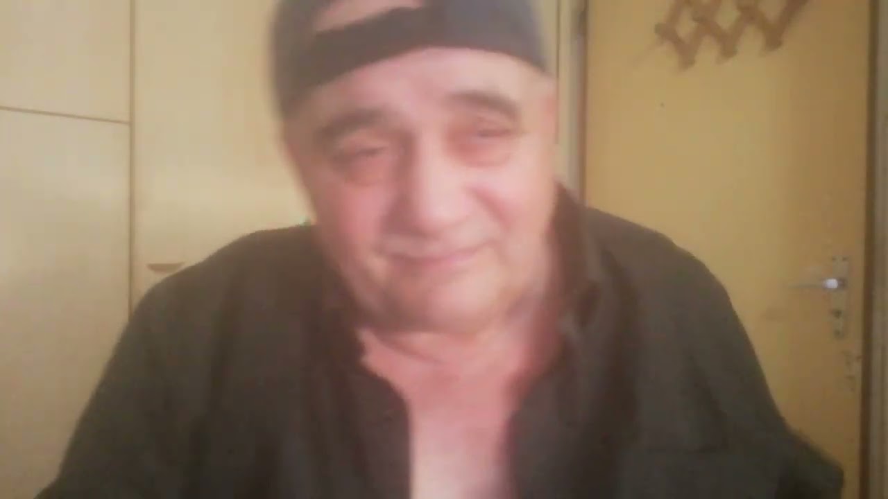 Brano cantato da me in italiano dal titolo Forte piu forte di me che fu cantato da Iva Zanicchi. 