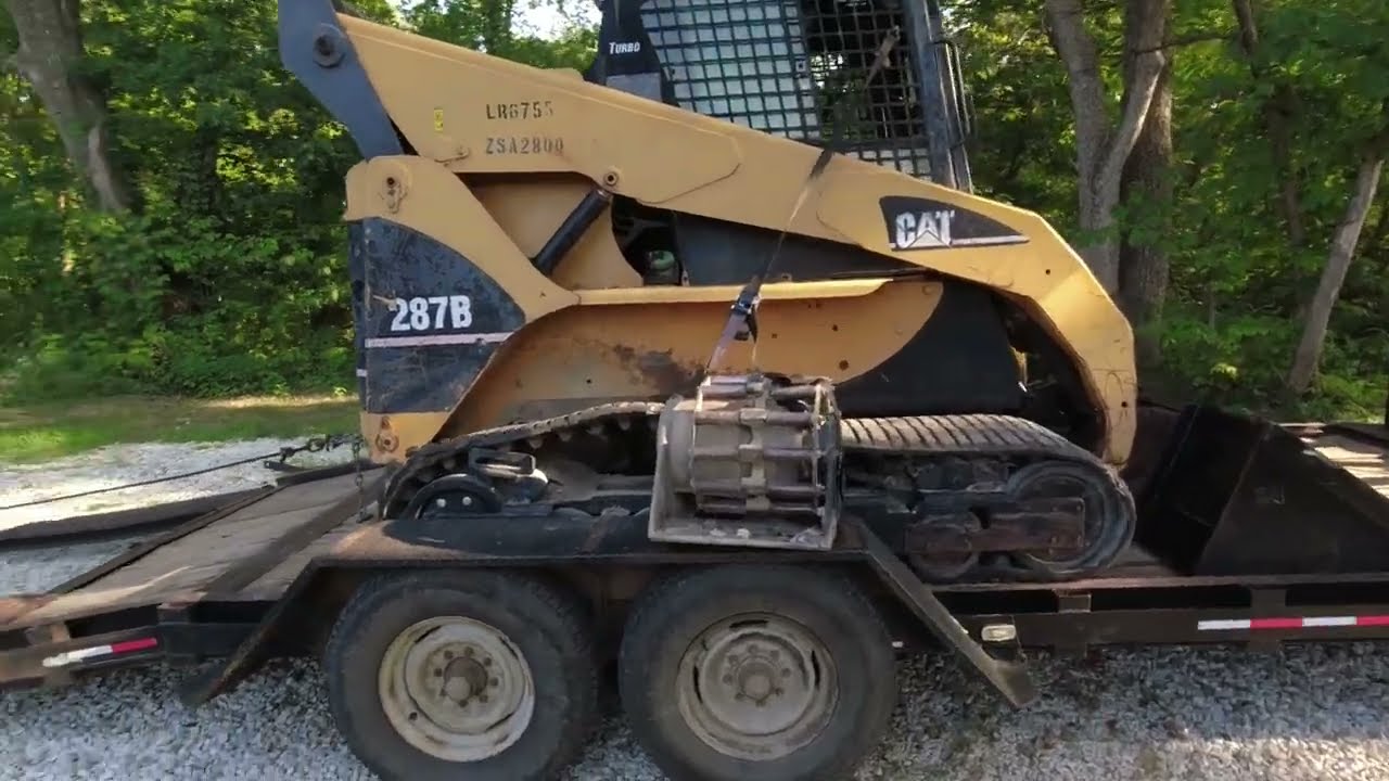 Покупка и ремонт мини-погрузчика Cat Skid Steer