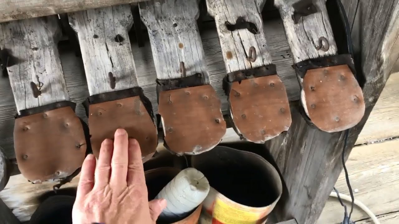 Projet HdA : L’ancien clavier du carillonneur de l’Abbadia d’Oulx.