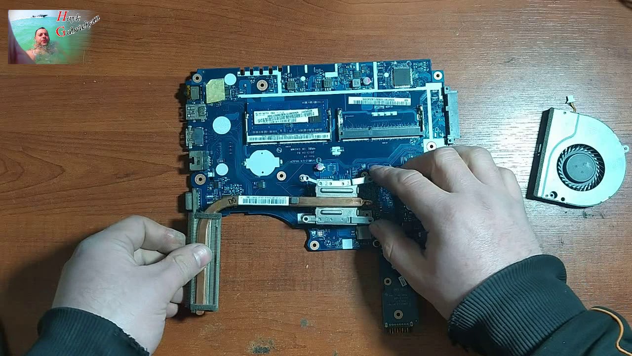 Как разобрать и собрать Acer Aspire E1-532 V5WE2 ноутбук.