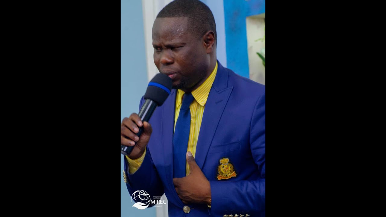 PASTEUR JONATHAN MONGALI : 