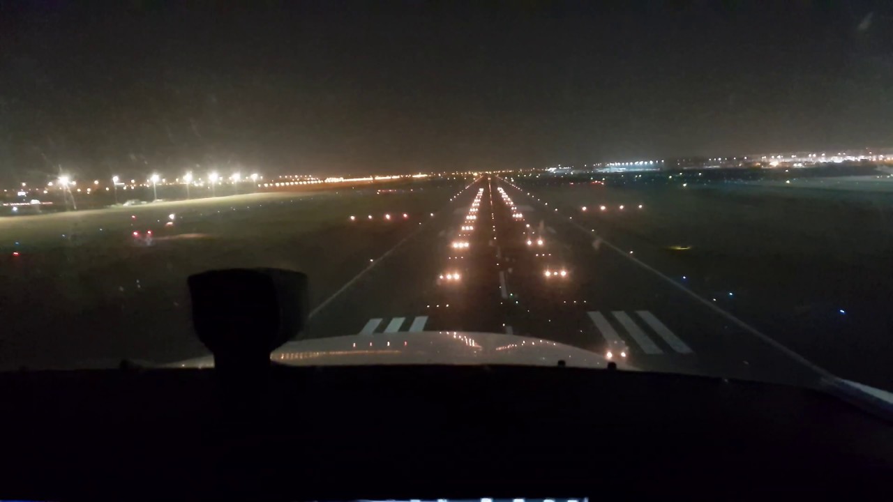 Landing at jeddah airport Night Runway 34L