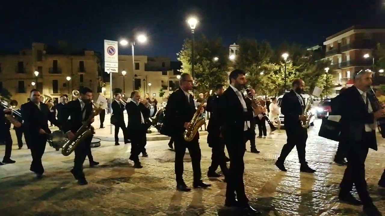 banda di Noicattaro - marcia Ligonziana - festa dei Santi Medici a Noicattaro 2024