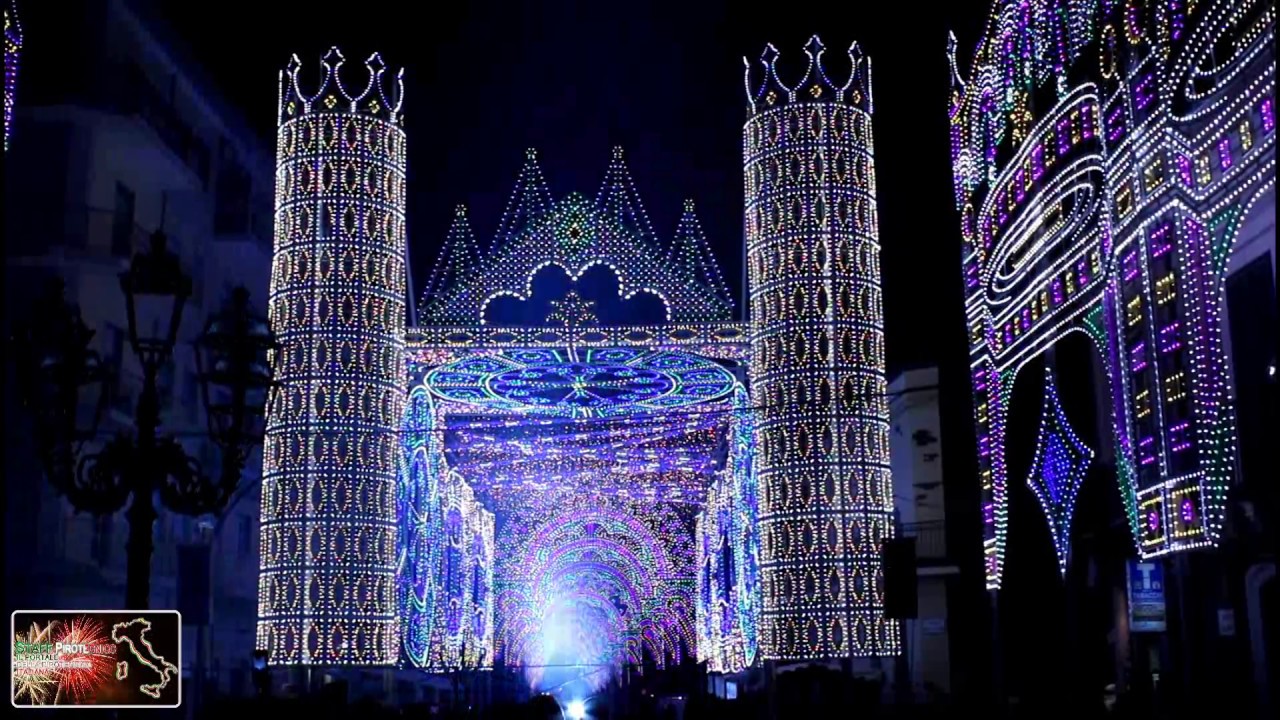Viagrande (CT) 13 Gennaio 2018 Accensione Musicale delle Luminarie Ditta Euro Lux