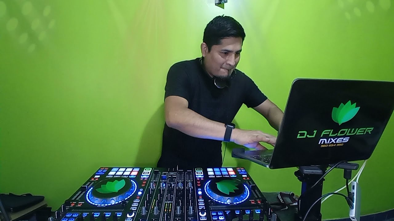 Fiesta 90s  Techno Eurodance  Vol 1  -   Dj Flower Mixes