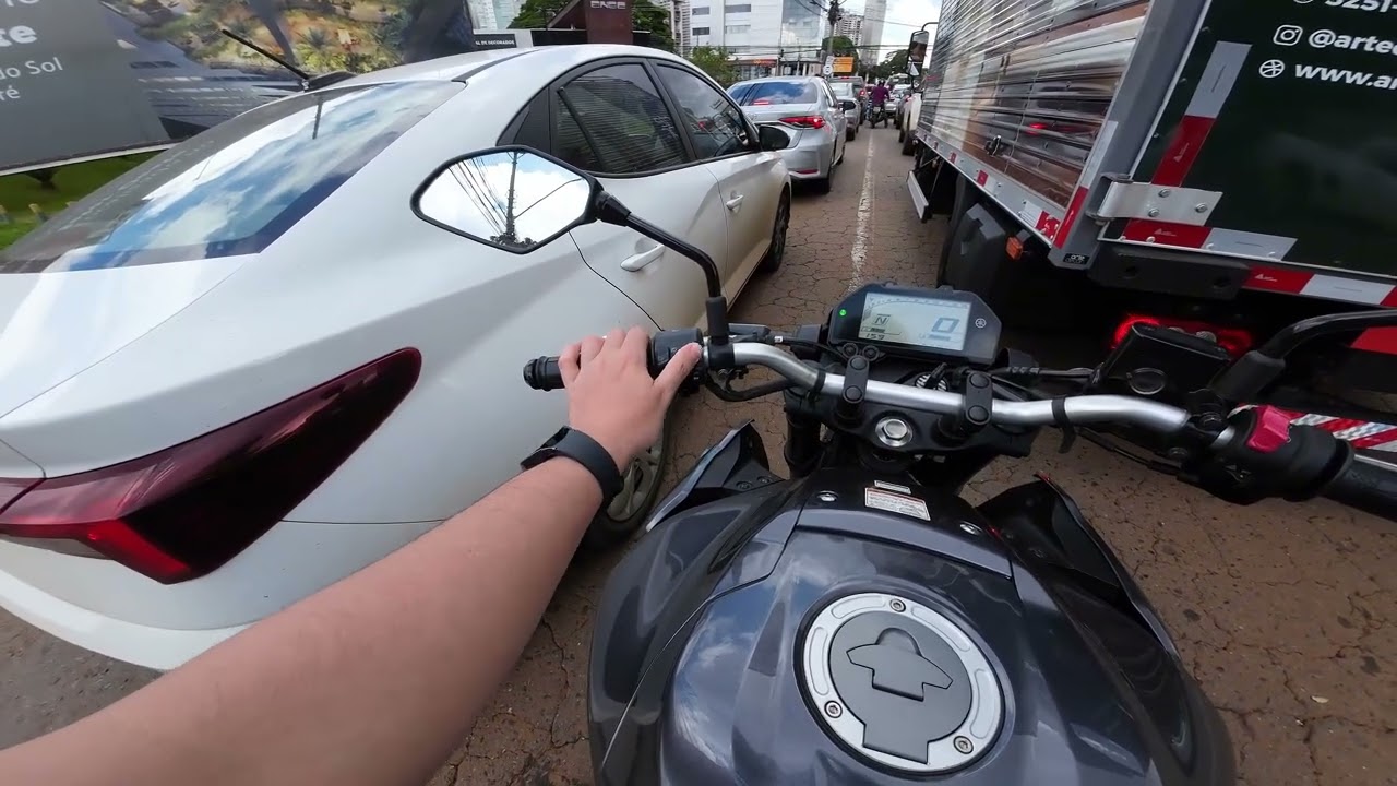 Como andar rápido no trânsito