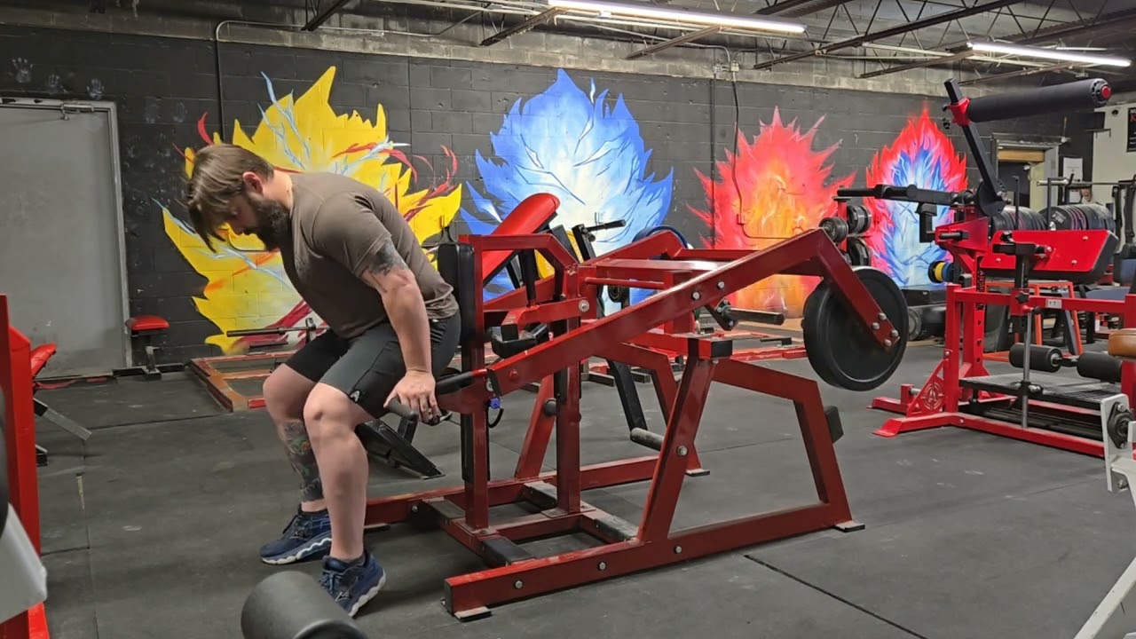 Plate Loaded Seated Dip 