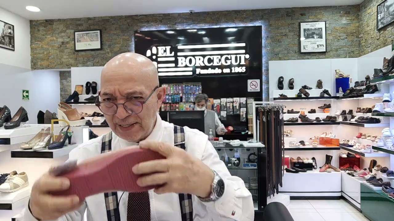 Zapatería El Borcegui.   Las pantuflas ideales.