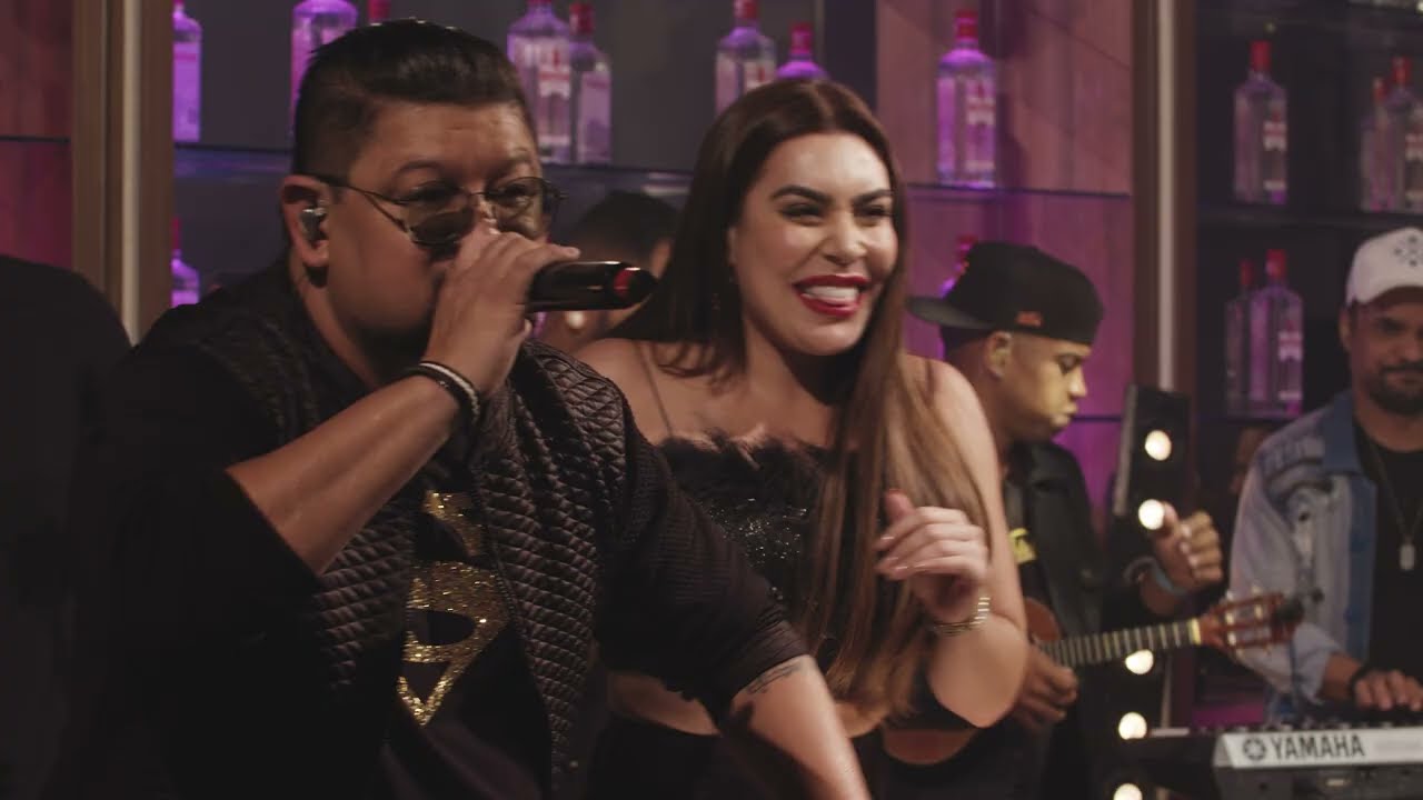 Kiko -Nem dormindo consigo te esquecer/Programa de Fim de Semana/Desliga e Vem -Part. Naiara Azevedo